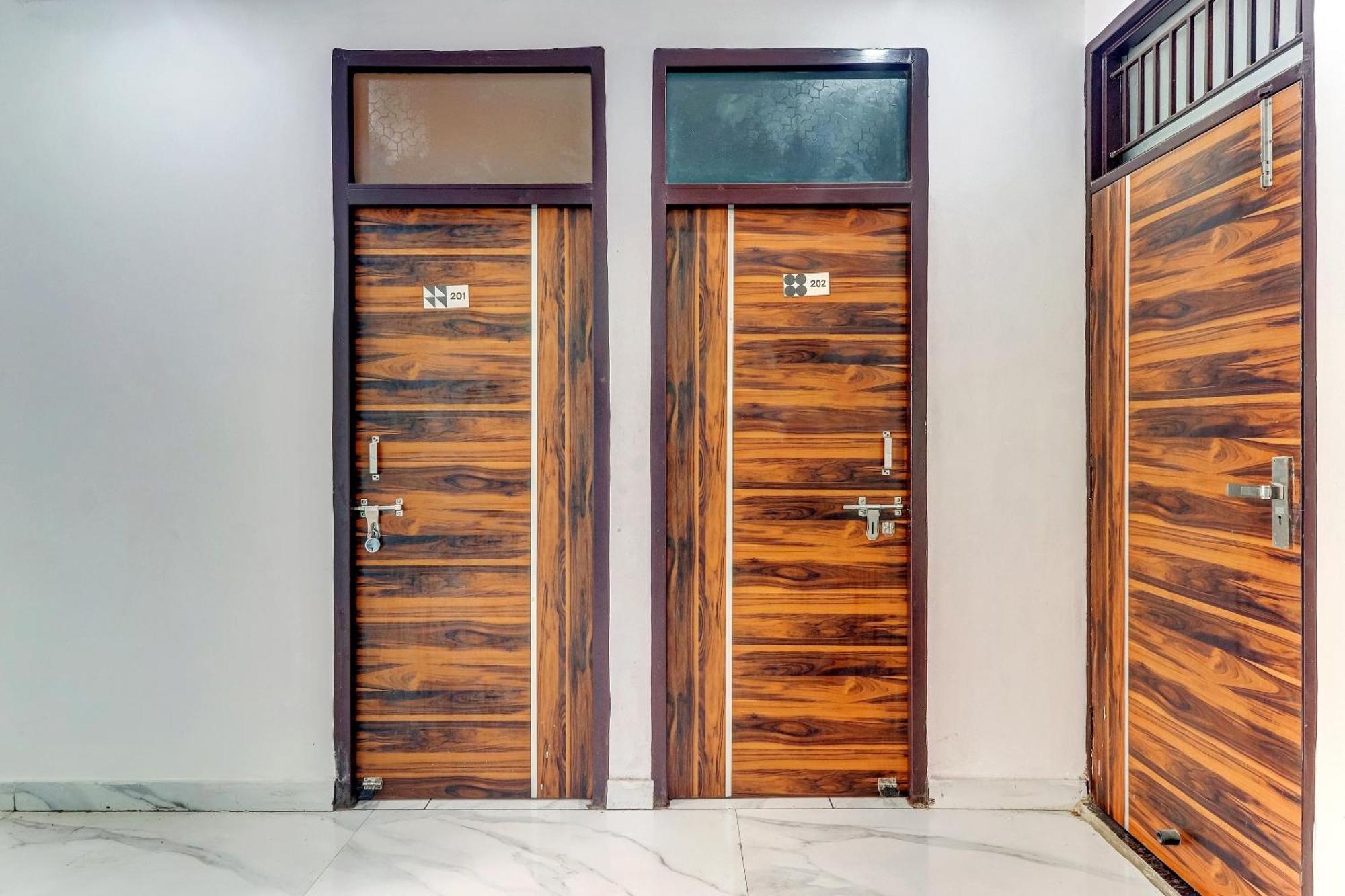 Hotel O Cozy Stay دلهي المظهر الخارجي الصورة