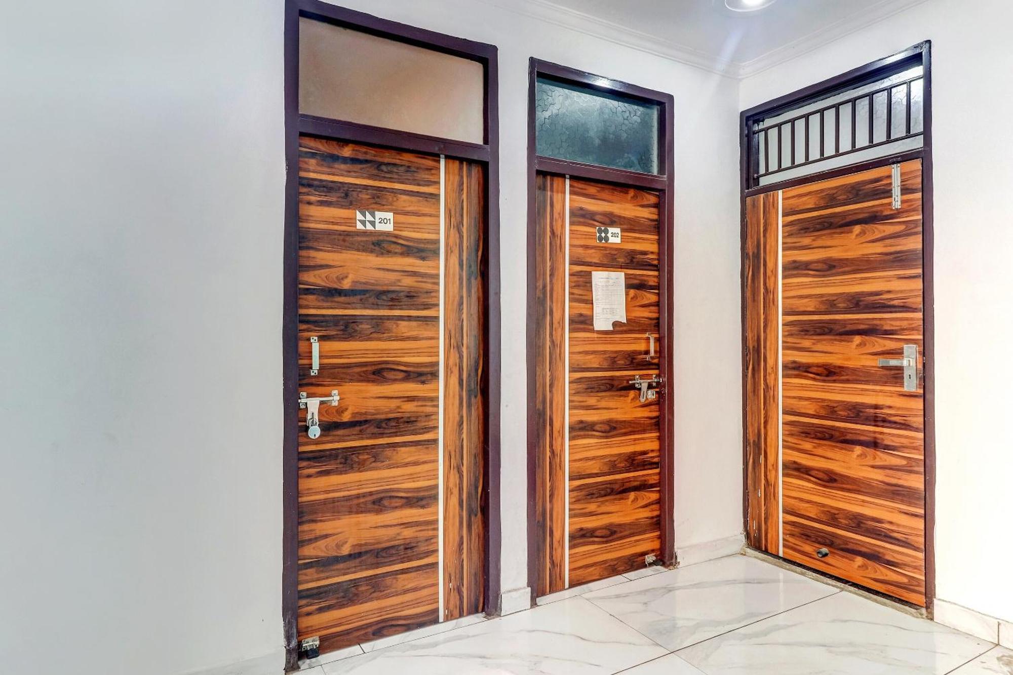 Hotel O Cozy Stay دلهي المظهر الخارجي الصورة